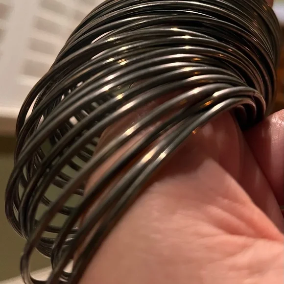 Metal bangles - Picture 2 of 2